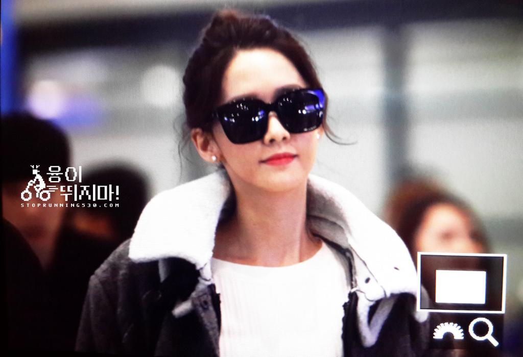 [PIC][01-11-2015]YoonA trở về Hàn Quốc vào trưa nay CStdZlfUAAIWjtn