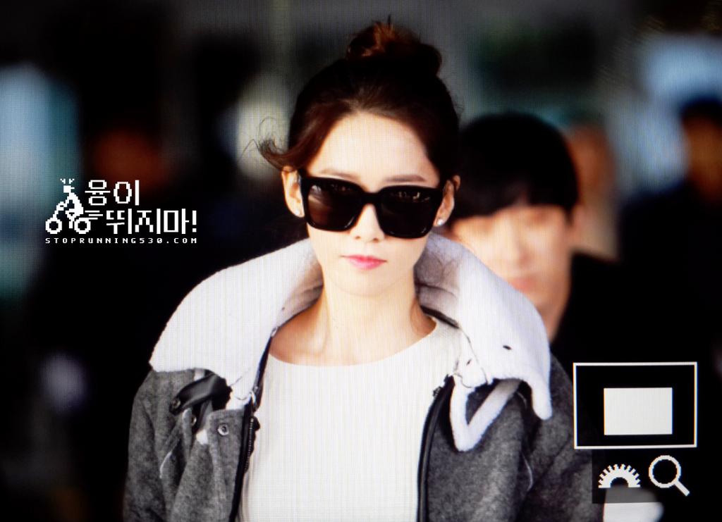 [PIC][01-11-2015]YoonA trở về Hàn Quốc vào trưa nay CStdfTuVAAALKKf