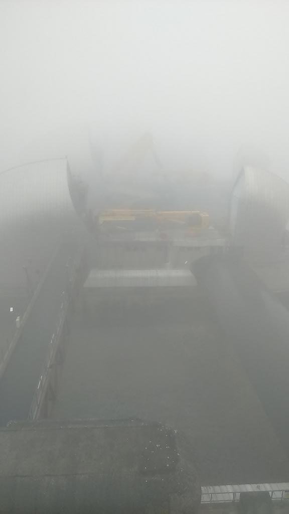 Fog on the #Thames this morning. This is my view from the Control Room. The #ThamesBarrier is there... Somewhere...