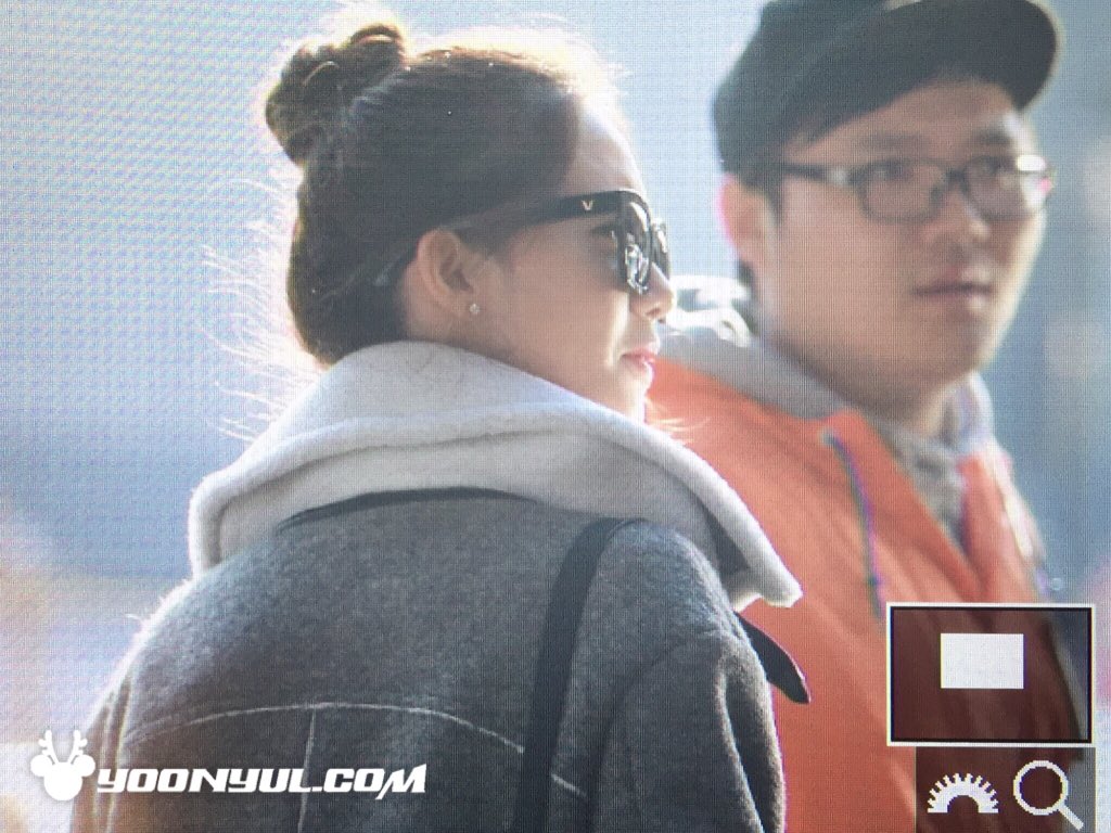 [PIC][01-11-2015]YoonA trở về Hàn Quốc vào trưa nay CStlTGoUcAAR0BP