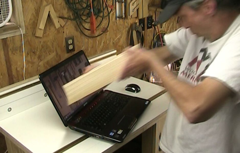 retahuruqyjum's tweet image. #FOOLSVIDEO