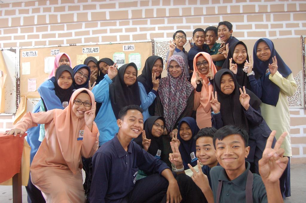 IzzahAzli23's tweet photo. Saya rindu cikgu!😭😭😭 https://t.co/3Jh8nhMdfq
