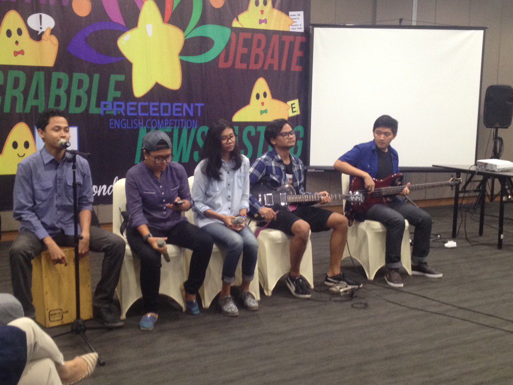 PRECEDENT2015's tweet photo. Now is performance from PUNiCo. They're singing Happy🎶🎶😆 https://t.co/UXLP4XT9mO