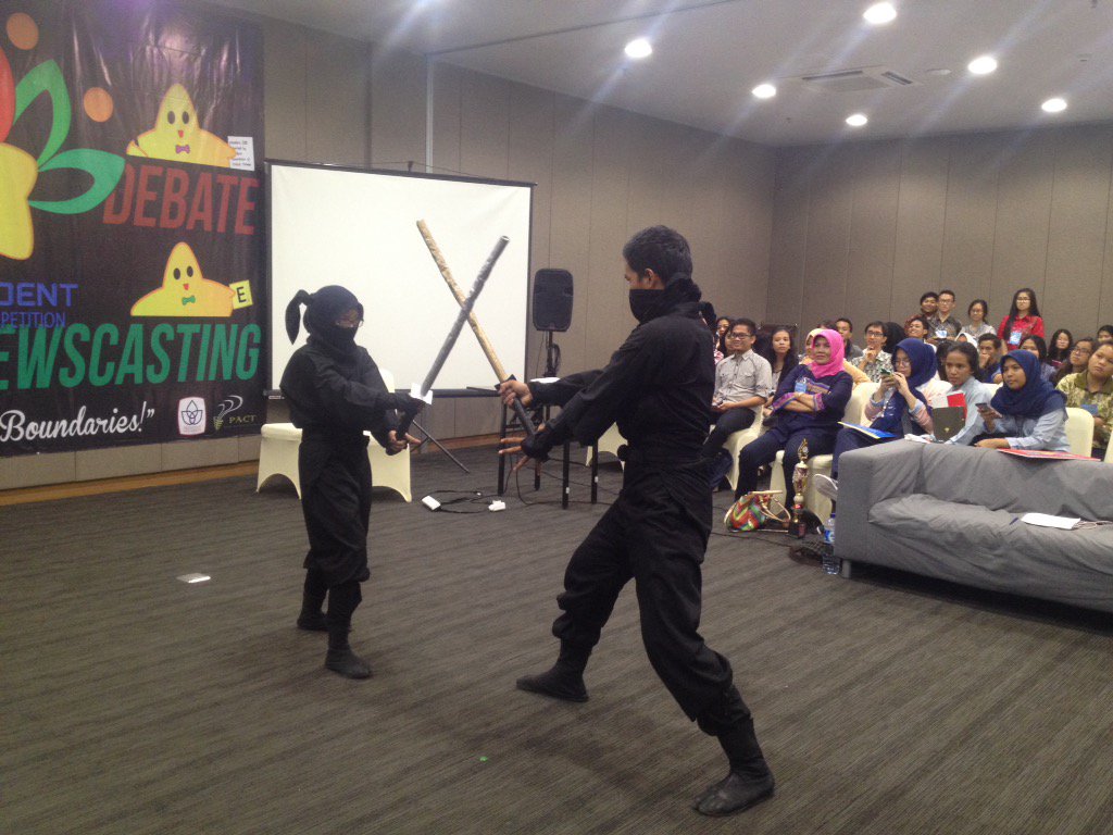 PRECEDENT2015's tweet photo. These are the performance from NINJUTSU of PUNiCo. So intense here peeps! https://t.co/R3D3NBrCaM