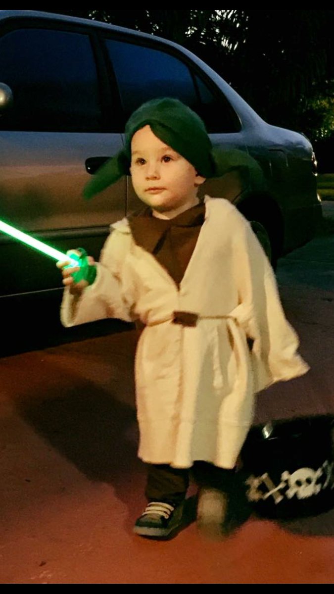 Cutest Yoda in this galaxy and beyond❤️
#starwars
#missleo
#cuteyoda