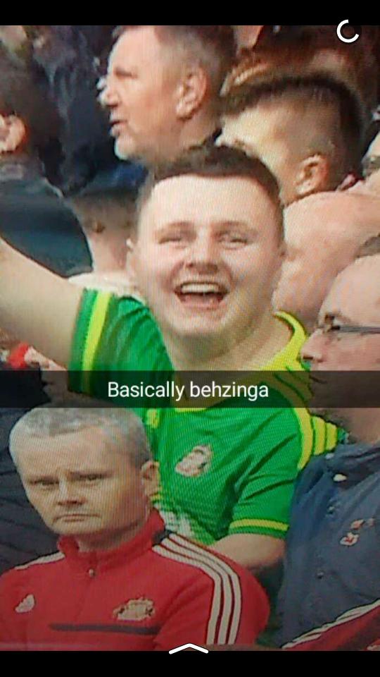 __SamDorsey__'s tweet photo. @Behzinga https://t.co/w0f8iaQBzV