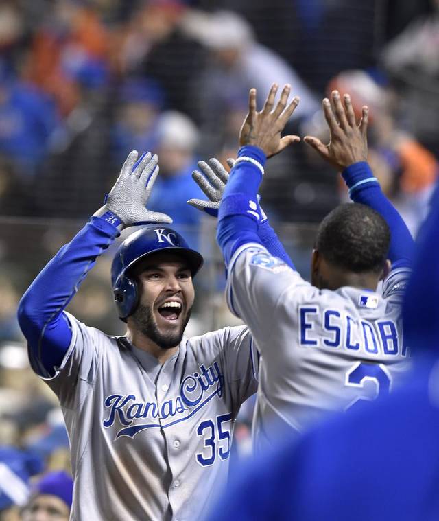 TTempel's tweet image. Winning with GRIT and GRACE... "may the better man WIN"! #noheadshots #webelieve @Royals #KansasCity #TakeTheCrown