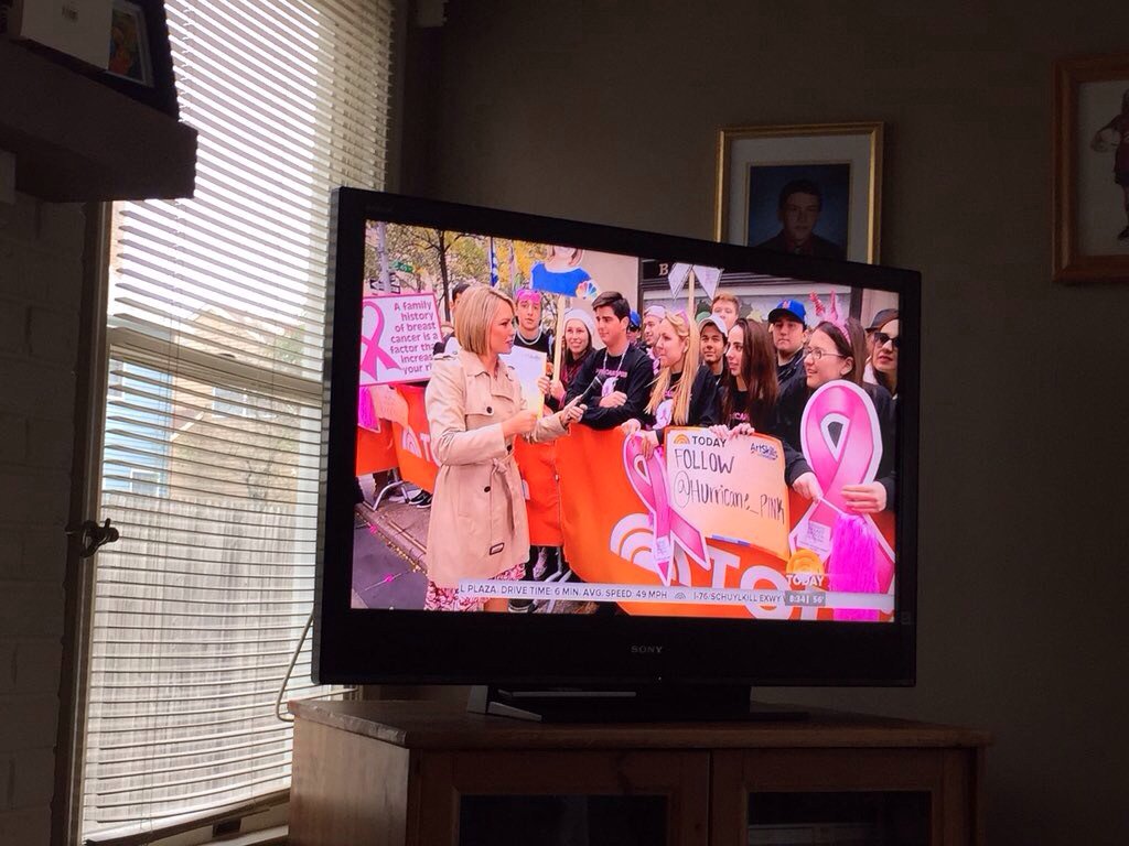Thank you <a href="/DylanDreyerNBC/">Dylan Dreyer</a> for helping us spread awareness about <a href="/LoudounBHN/">LBHN</a> 🎀