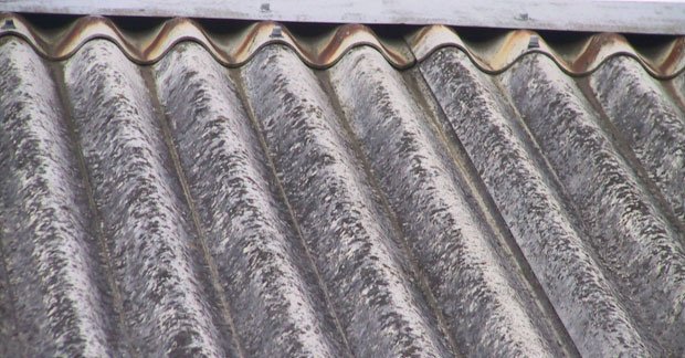 lercionotizie's tweet image. #ultimora Standard &amp;amp; Poor’s declassa l’amianto a carne rossa