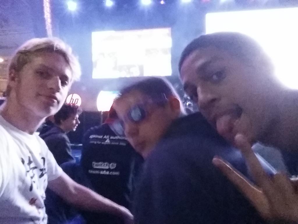 Mathis_C_'s tweet image. En direct #ESWC