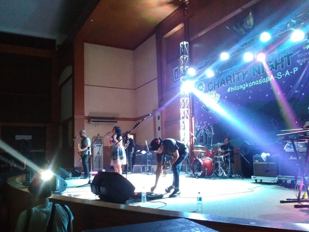 EconomyExpo's tweet photo. [LIVE REPORT] Mocca-happy #economyexpo2015 https://t.co/UwGLd1bSex