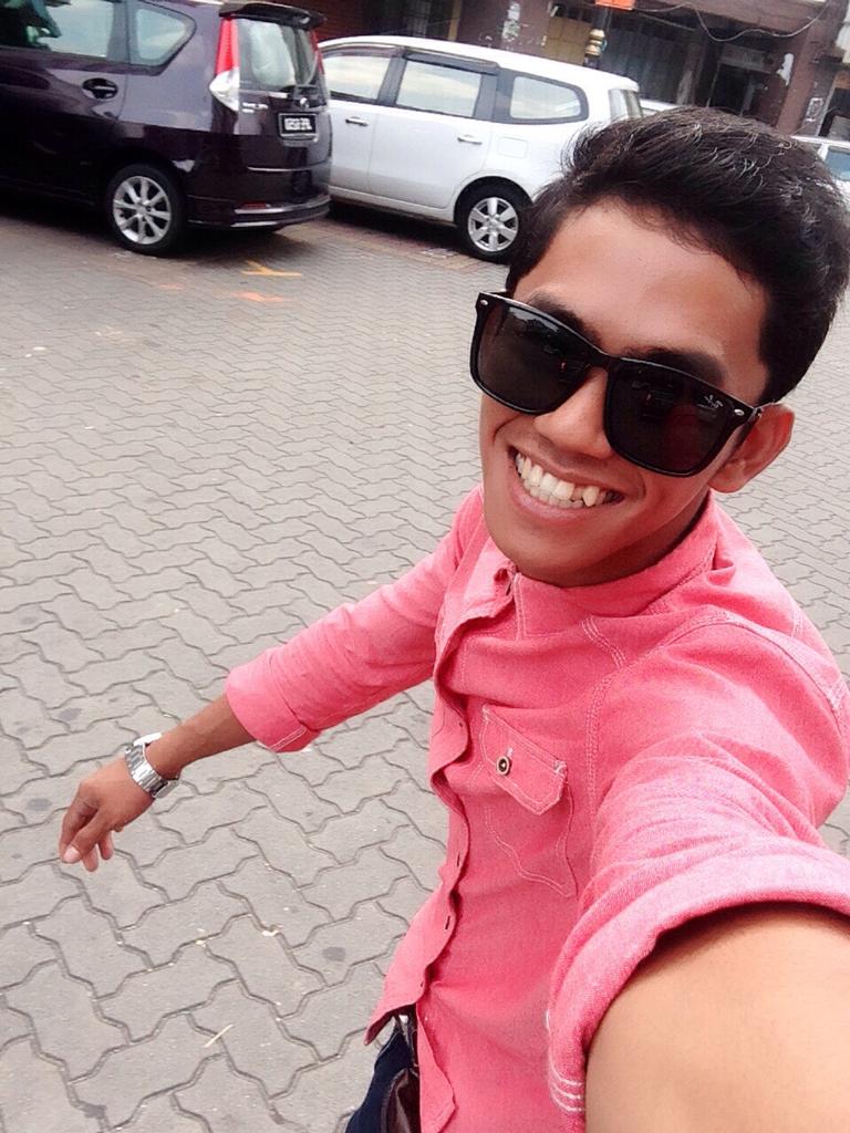 HaNIe67's tweet photo. Take care my dear dekat Sarawak tu😘
Jaga iman
Jaga mata
Jaga hati
Jaga segalanya yew Ween😘😄
#bae
#weendee
#sarawak https://t.co/bC5woNIvtt