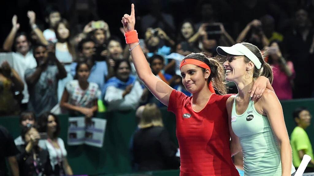 mimydossa's tweet photo. Heartiest Congratulations to Indian Tennis Queen #MirzaSania &amp; #MHingis for winning #WTAFinals for their 9th title. https://t.co/NQiF9XONLH