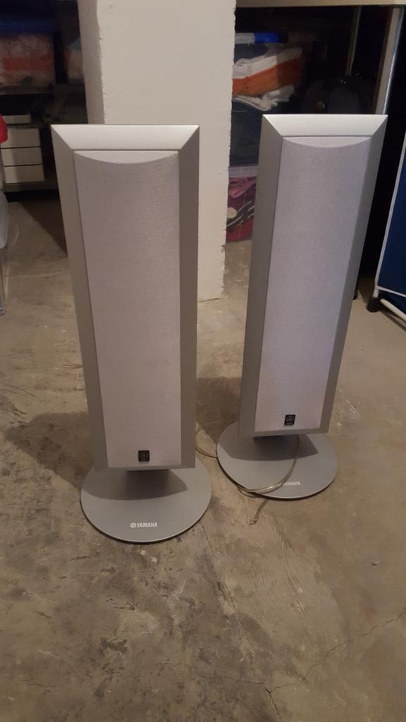 Dj_KIKON's tweet photo. Se vende 70€
Altavoces + subwoofer yamaha
4 Woofer de 4" y 1 tweeter de 3/4".
Subwoofer de 8", potencia salida 130 w https://t.co/dCdv4ctHWd