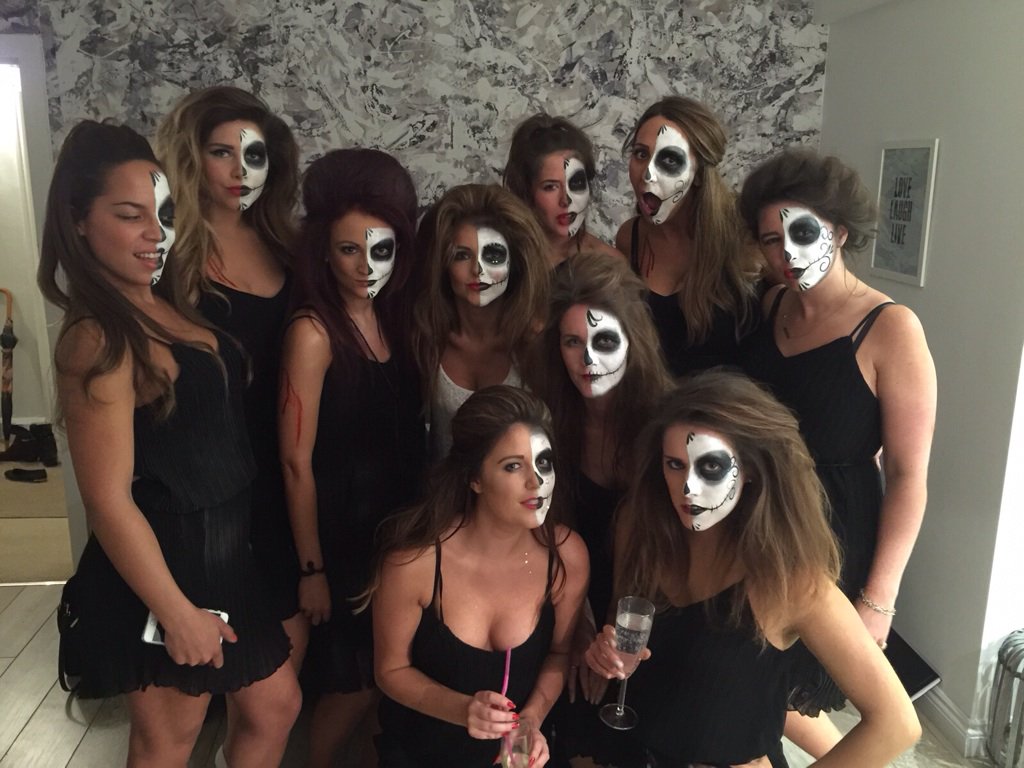charlenenunn's tweet photo. Happy Halloween @lucy_kevan @Mary_Lucey #hendo #kevkins https://t.co/iHrSNLvcTX