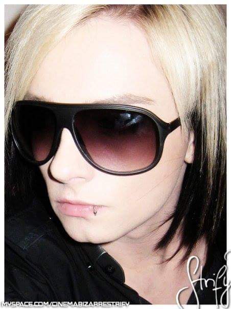 strify4ever's tweet image. La mañana esta súper fría ⭐