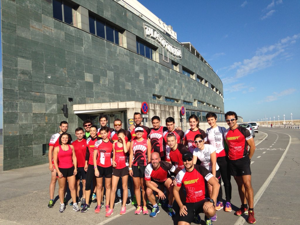 TeamSportSpirit's tweet photo. #Asturias también está celebrando su #RunSpirit
#FelizCumpleTeam!!!
@TALASO_PONIENTE @valgisacitroen https://t.co/SBt1h8Dgms