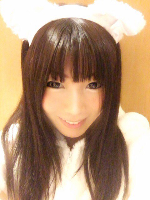 今年のハロウィンは
白ネコさんになりました✨

🐰→🐱で動物繋がり(*´ω`*)

11月も楽しんでいきましょう♪
今月もよろしくお願いします♡