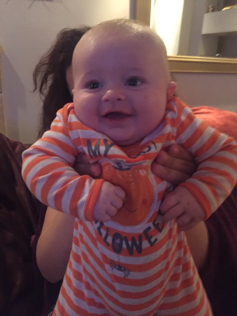 catherine clarke tweet media