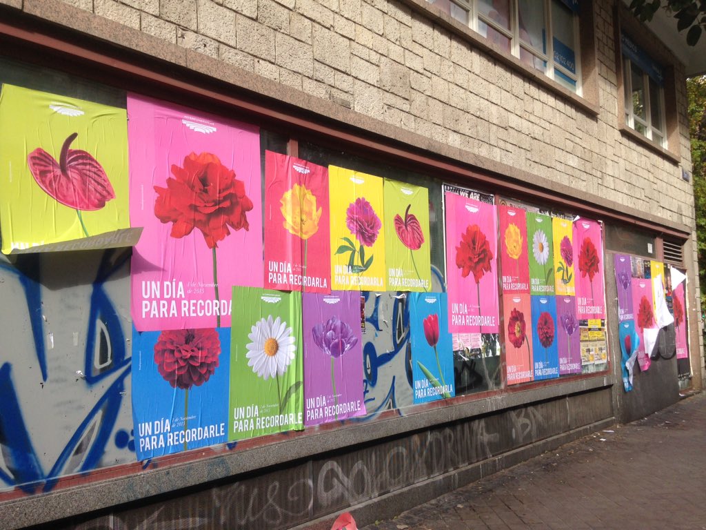 AliencitoB's tweet photo. Acción de #interfunerarias para el #DiaDeLosSantos #publicidad  #undiapararecordarle #madrid https://t.co/rkhwMTDHKn
