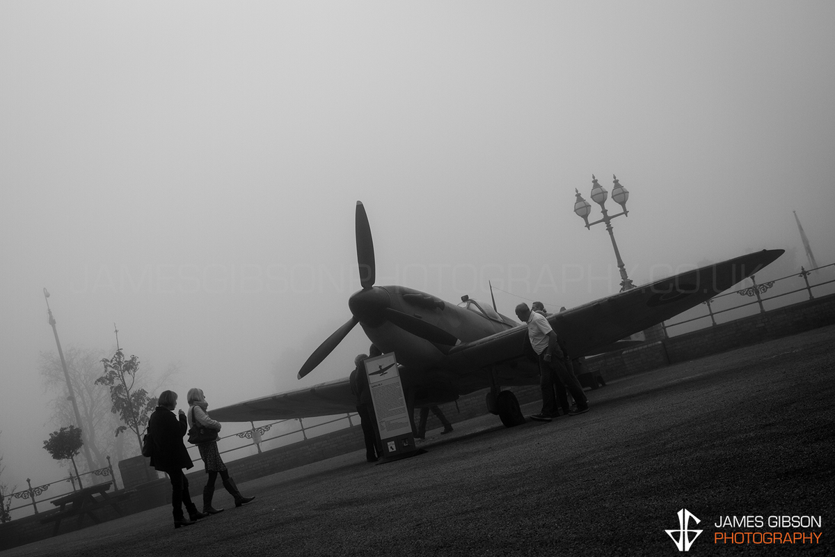 JamesGibson_JG's tweet photo. A foggy start but the final day of the #classicandsportscarshow is well underway. #cscshow https://t.co/e9kDoGWdAu