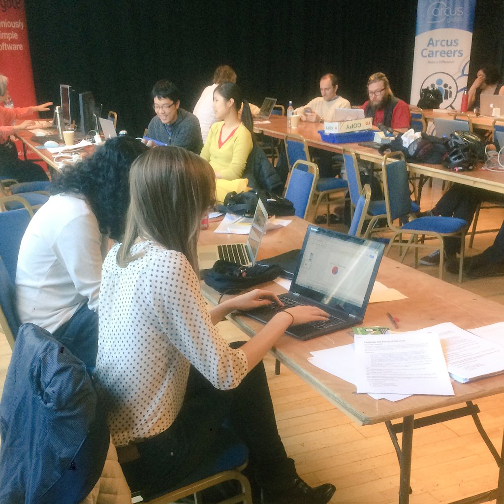Daniel_Brine's tweet photo. Lots of activity on Sunday morning at #hackcambridgeuk at @CambJunction. Presentations about to get underway https://t.co/8Qi1uQjv8Q