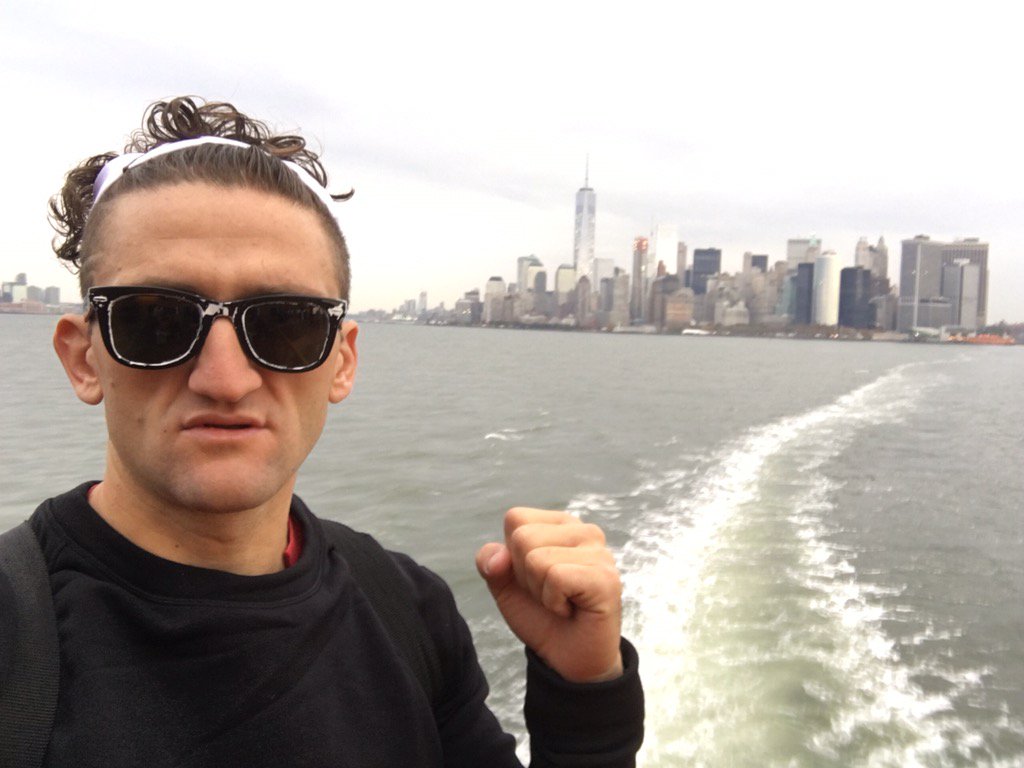 Casey Neistat on Twitter "MARATHON MORNING!! Ready as I'll ever be. 🏃🏽