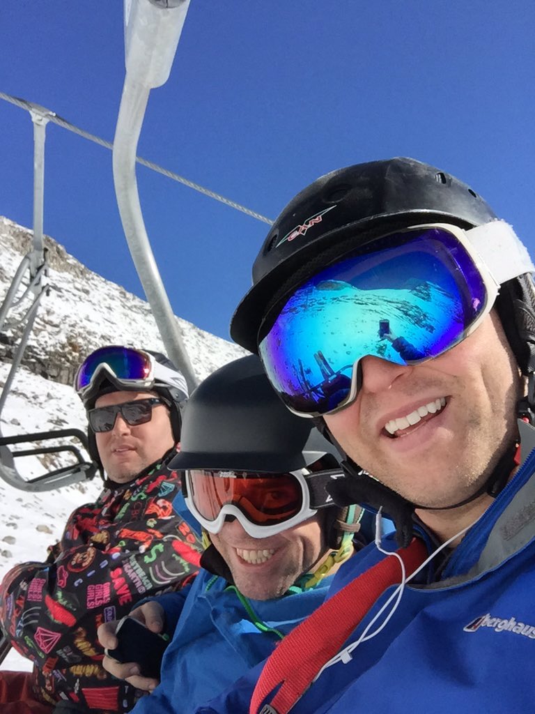 AllStarSki's tweet image. #October #November - so we went for a ski! #skiallyear @ApsleySkiLodge @TurnipInn