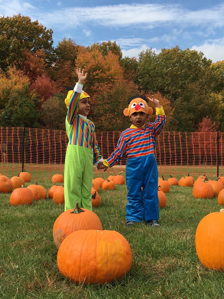 InfinityHotels's tweet image. Ernie and Bert were out and about in Atco and Voorhees for some Halloween fun.  @cpsj #SJBOO #voorhees #atco