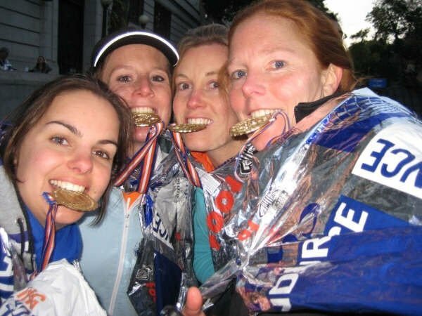 MSEPR's tweet photo. Veel succes en vooral ook plezier voor de #TCSNYCMarathon lopers vandaag! 7 jaar geleden alweer dat wij m liepen https://t.co/sYgTKjDeKc