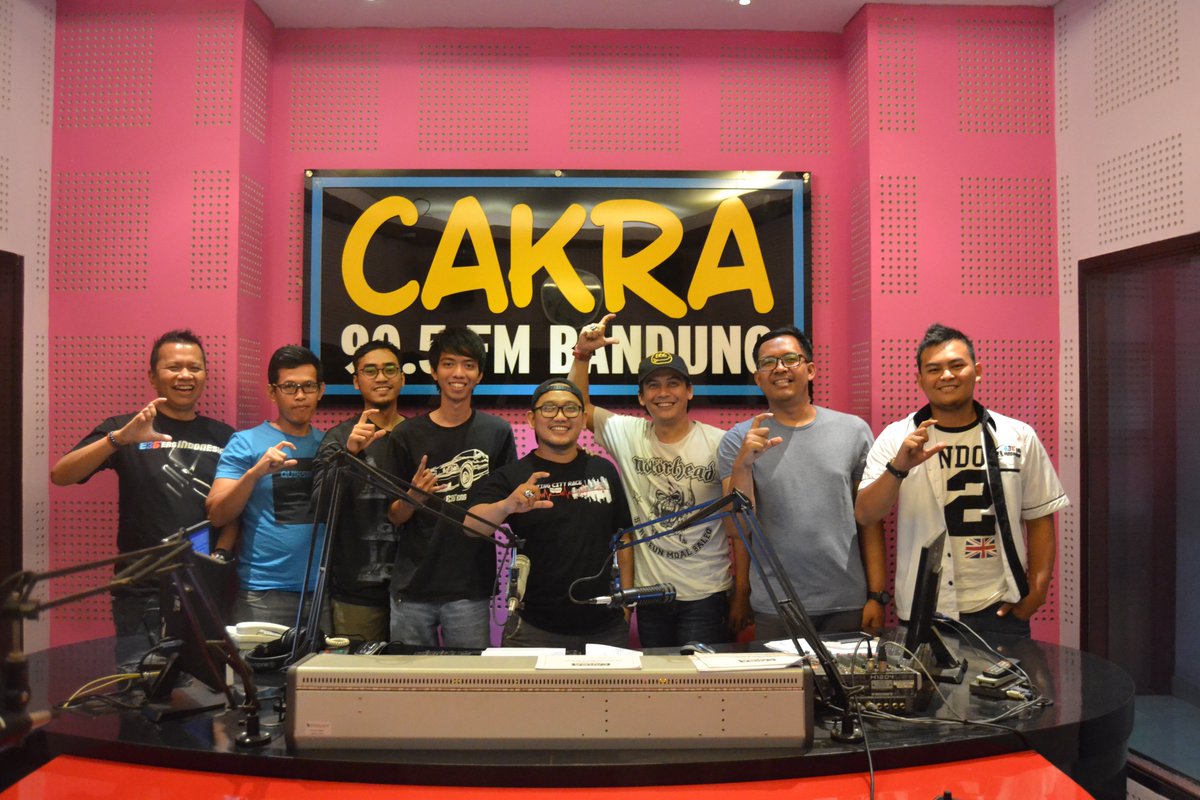 Ngobrol seru di #CakraMania barengan komunitas <a href="/E36ersIndonesia/">///E36ersIndonesia</a> Sukses untuk komunitasnya ya ..