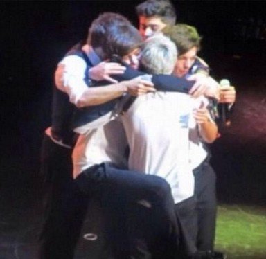 sextingloueh's tweet photo. 2011 to 2015
UAN to OTRA
5 to 4

#OTRASeffield3 https://t.co/PP7CBoejeF