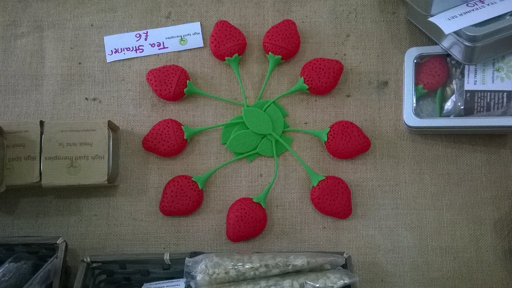 HSTherapies's tweet photo. Busy selling our herbal teas @the_rhs https://t.co/DJhX0v4IW4