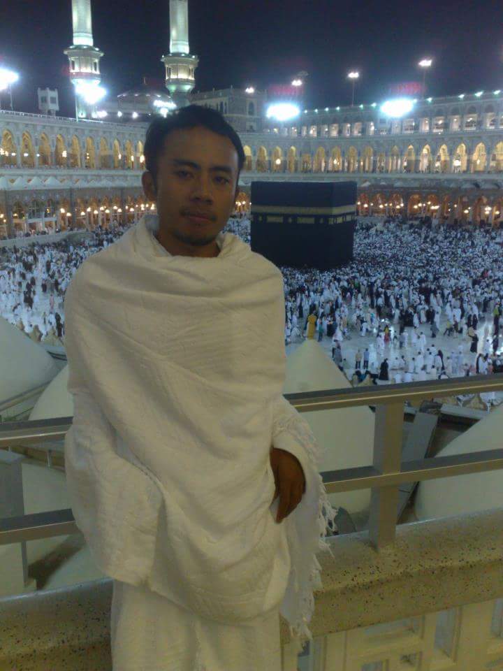 Ali AgaMmm tweet media