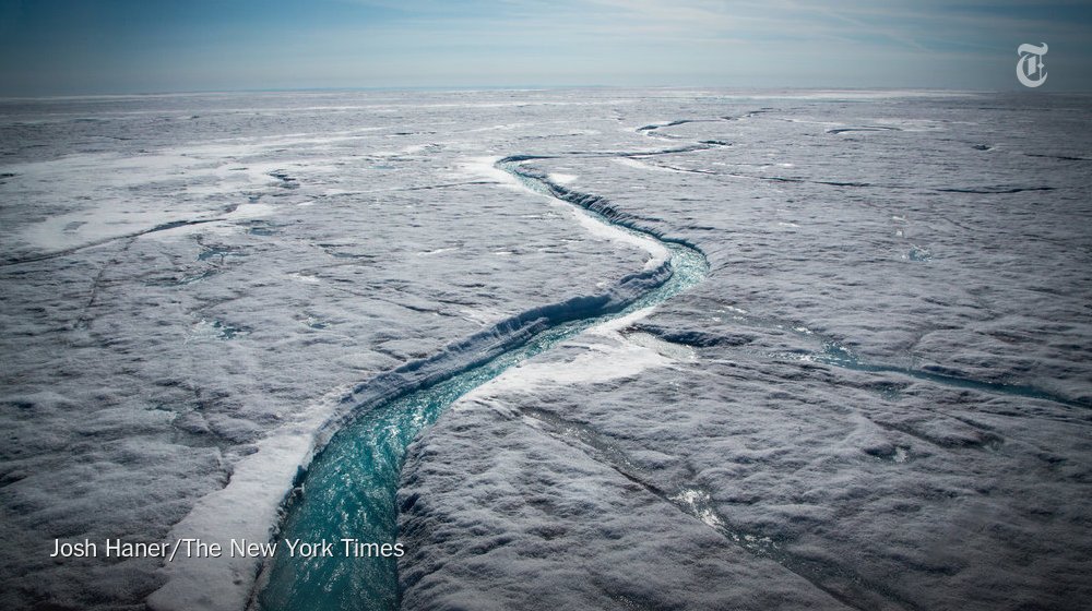 nytimes's tweet image. Greenland is melting away nyti.ms/1MoNuyV