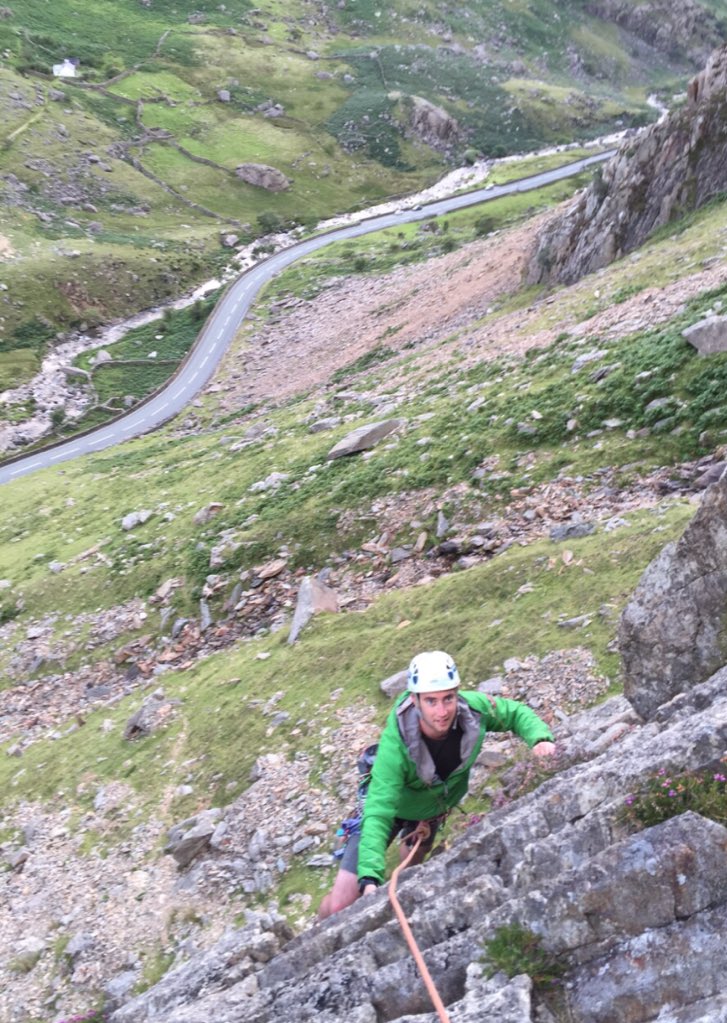 Scrambling trips to Ogwen & Llanberis. Always makes for great pics #northwales #cymru #climbingcoaching @jrycraft01