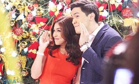 MaineAlden16's tweet photo. Siguradong Kilig Pa More ang ating Pasko kasama sila @aldenrichards02 @mainedcm 
BTS © gmanetwork
#ALDUBYouCOCACOLA https://t.co/f9VAz4Hsya