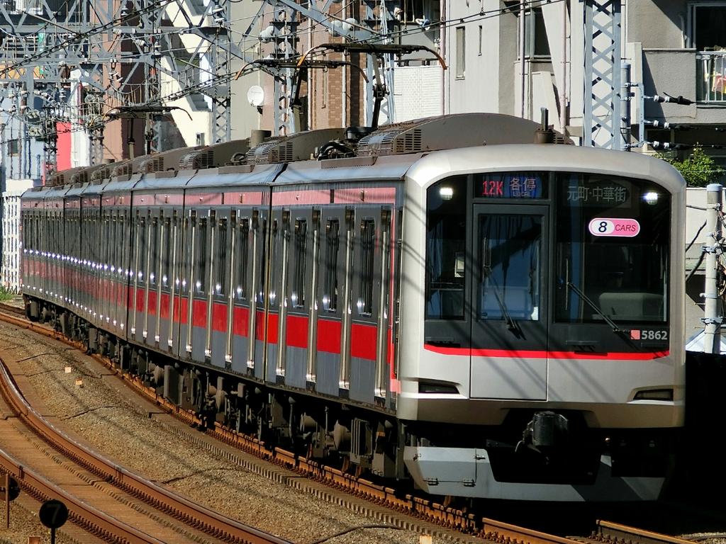 Seriesn1000の写真垢 東急5050系5162f 撮影地 東急東横線武蔵小杉駅4番線ホーム前方 渋谷寄り 順光等 昼頃から ただし晴れの日の場合は作例のように架線の影がかかる T Co Puathak7zw Seriesn1000の写真垢 東急5050系5162f 撮影地 東急東横線武蔵小杉駅4番線ホーム前方 渋谷寄り 順光等 昼頃から ただし晴れの日の場合は作例のように架線の影がかかる T Co Puathak7zw
