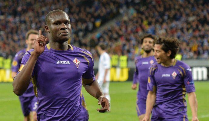 Footballogue's tweet photo. [#SerieA] @fiorentinafra 4-1 @Frosinone1928Fr
La Fiorentina passe leader de Serie A devant l'Inter !
#FIOFRO https://t.co/1HGGqY5Ex8