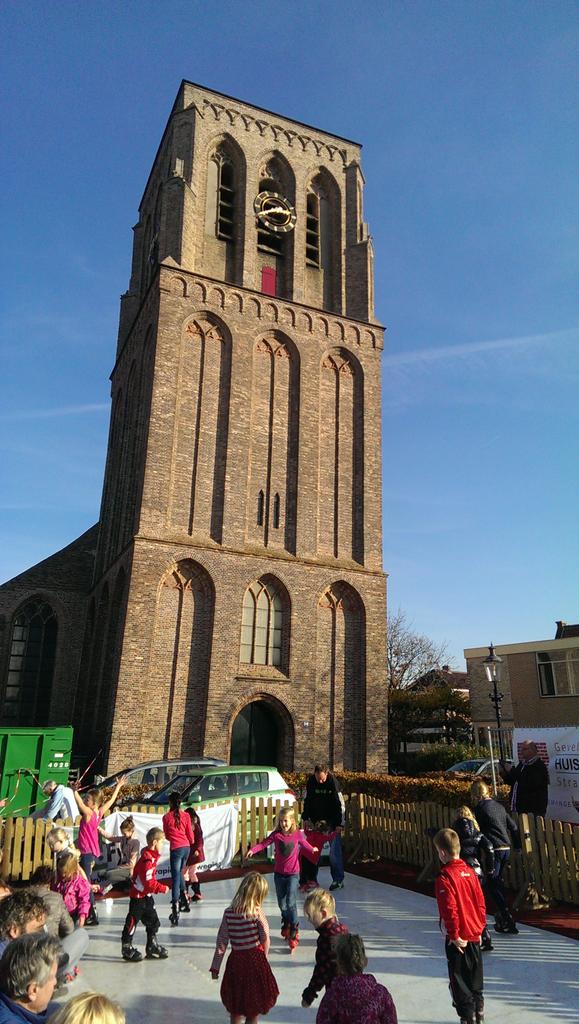 Bazaar De Lier tweet media