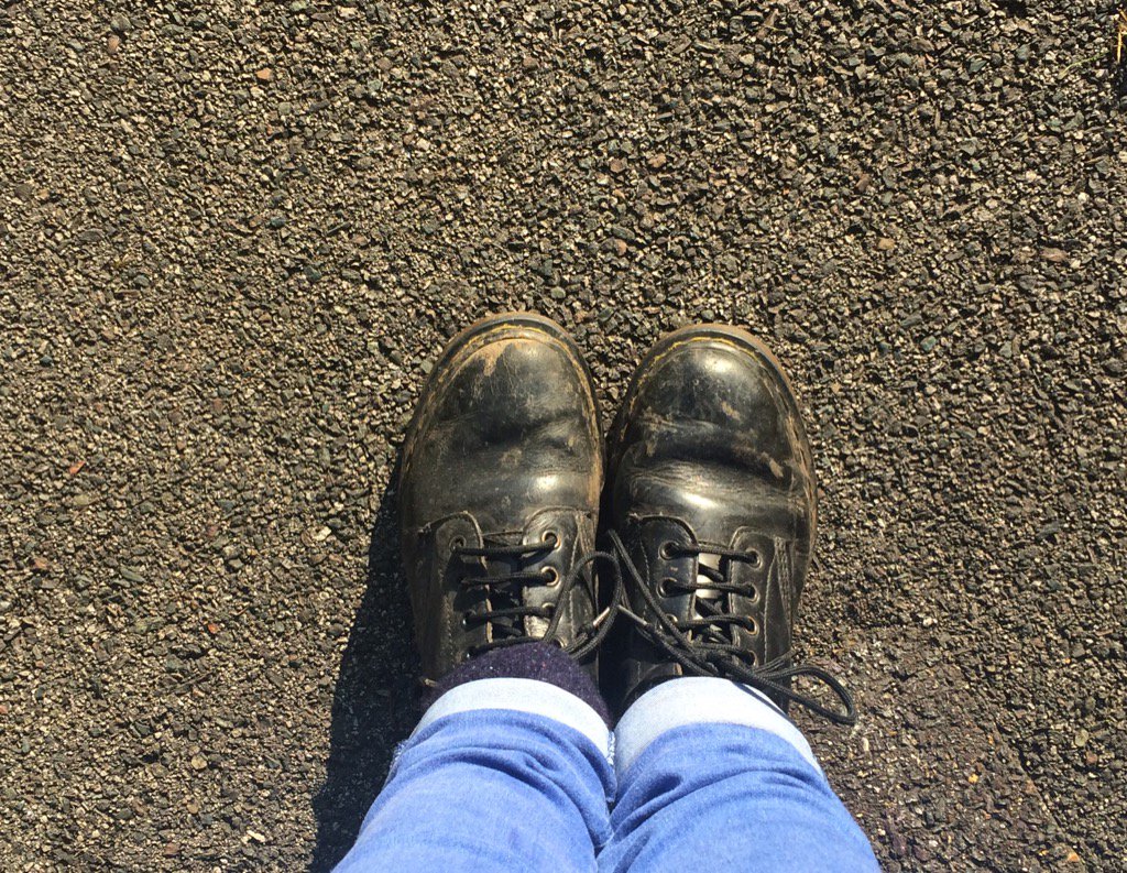 teesdalepr's tweet photo. Apparently I look like I'm off to the student union. If only. https://t.co/ii96ekNfu5