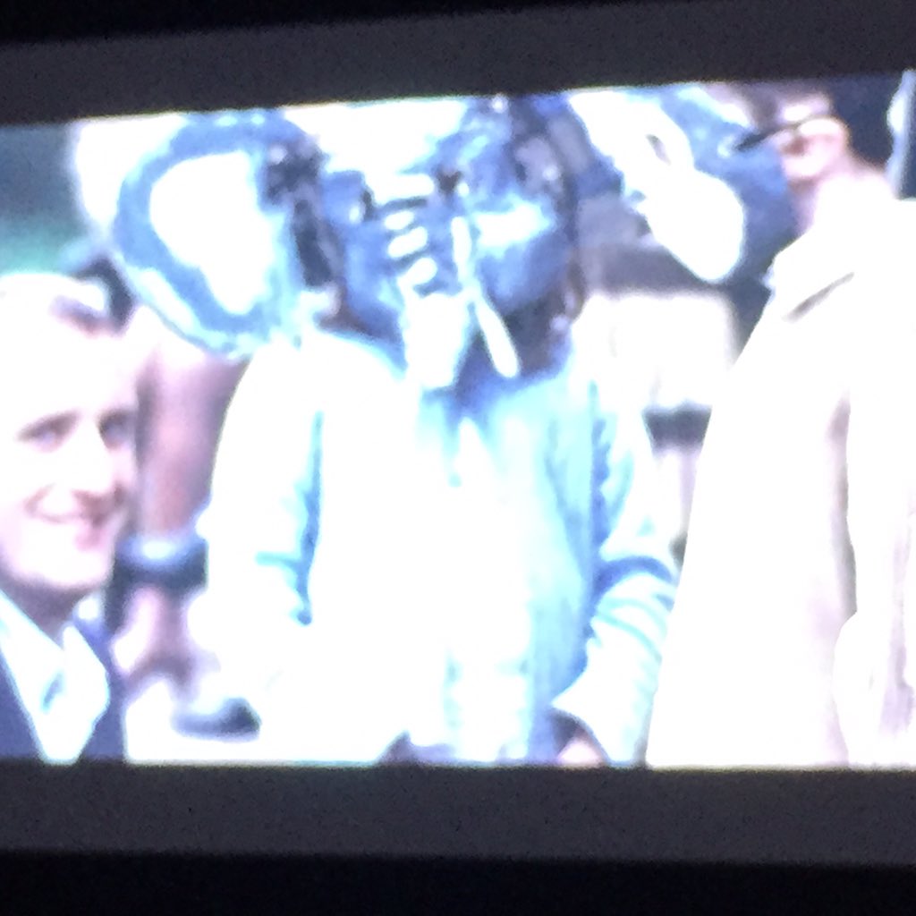 APPLESToNEPiX's tweet photo. B4 #NightOfTheHunter,
We watched @RealGDT's
#TheORphanage, which was
S😱 G😱😱D
<#PixFromLastNite<🎃>#SpookyStreambinge> https://t.co/f0ajYapItK