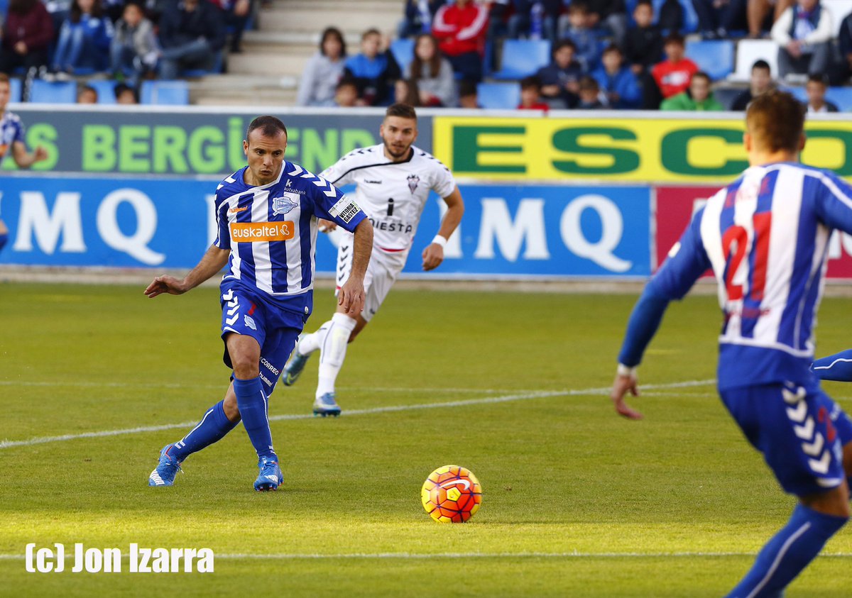 Alaves's tweet photo. GALERÍA | Repaso en imágenes del empate a uno frente al Albacete https://t.co/e6QZ9KBUzA #ALVvABP https://t.co/p4qOQQb5HG
