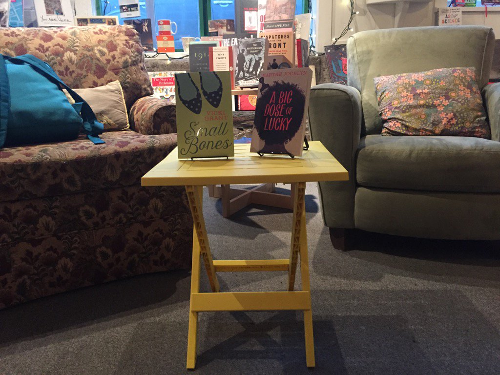 VickiGrantYA's tweet image. They're ready for us @LexiconBooks! #OrcaSecrets @scissorhouse #lunenburg