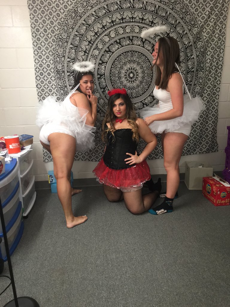 krista_noel's tweet photo. They're the heaven to my hell 👼🏽😈 #SumsUpOurRelationship😂 @hannahmonty48 https://t.co/pV33GRO2Zs