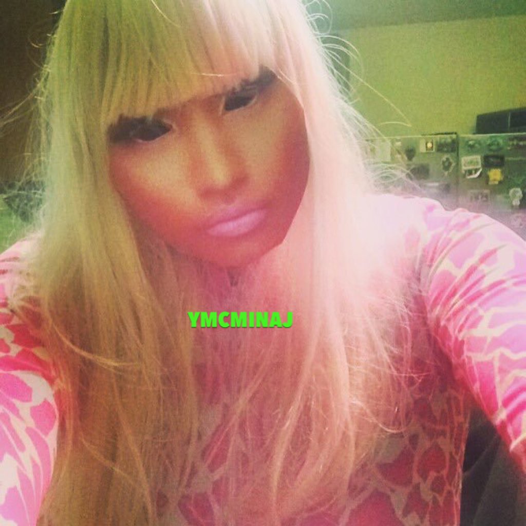 ymcminaj's tweet photo. @NICKIMINAJ i dressed up as you for halloween. I love you and please follow me back babe 😘😘😘😘😘😘 https://t.co/h7aSMOiH4H