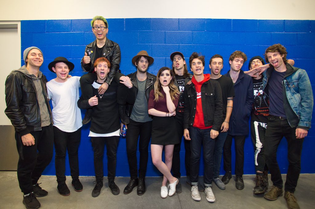twentyonepilots's tweet photo. ||| stløuis. halloween. 10312015 ||| [photos: @grahamfielder] https://t.co/hci8Rb0hFZ