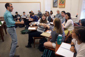 wluARABIC's tweet photo. W&amp;L Offers Arabic On Campus for First Time https://t.co/tcKcVKJIjh @wlunews @wluglobal @wluLex https://t.co/Lnu1BLDiqm