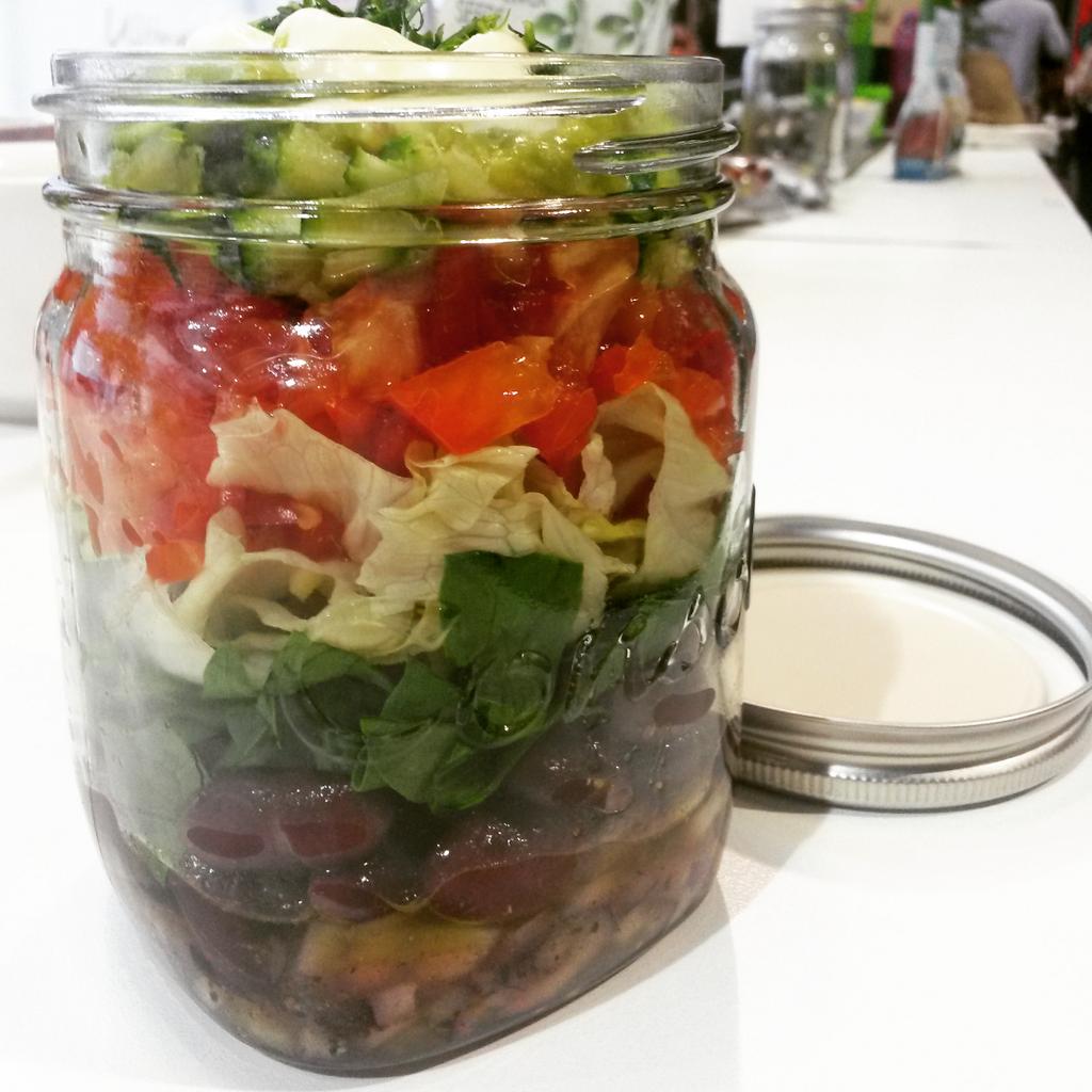 NNSuperfoods's tweet photo. How amazing do these look? #BreakfastSundae and #MexicanLayeredSalad made by @LisaRaleighSA #GFWS2015 https://t.co/JQkmjS1Wb3
