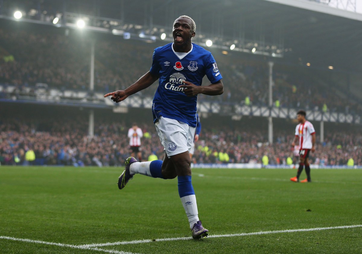 Everton's tweet photo. PHOTO: The hat-trick hero @OfficielArounaK celebrates his second of the afternoon. Well played, Arouna! #EFCvSUN https://t.co/DSBL02Se8H